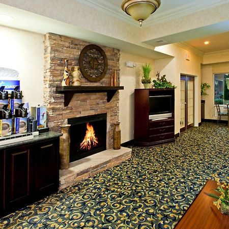 Holiday Inn Express Hotel & Suites Frankfort By Ihg Экстерьер фото