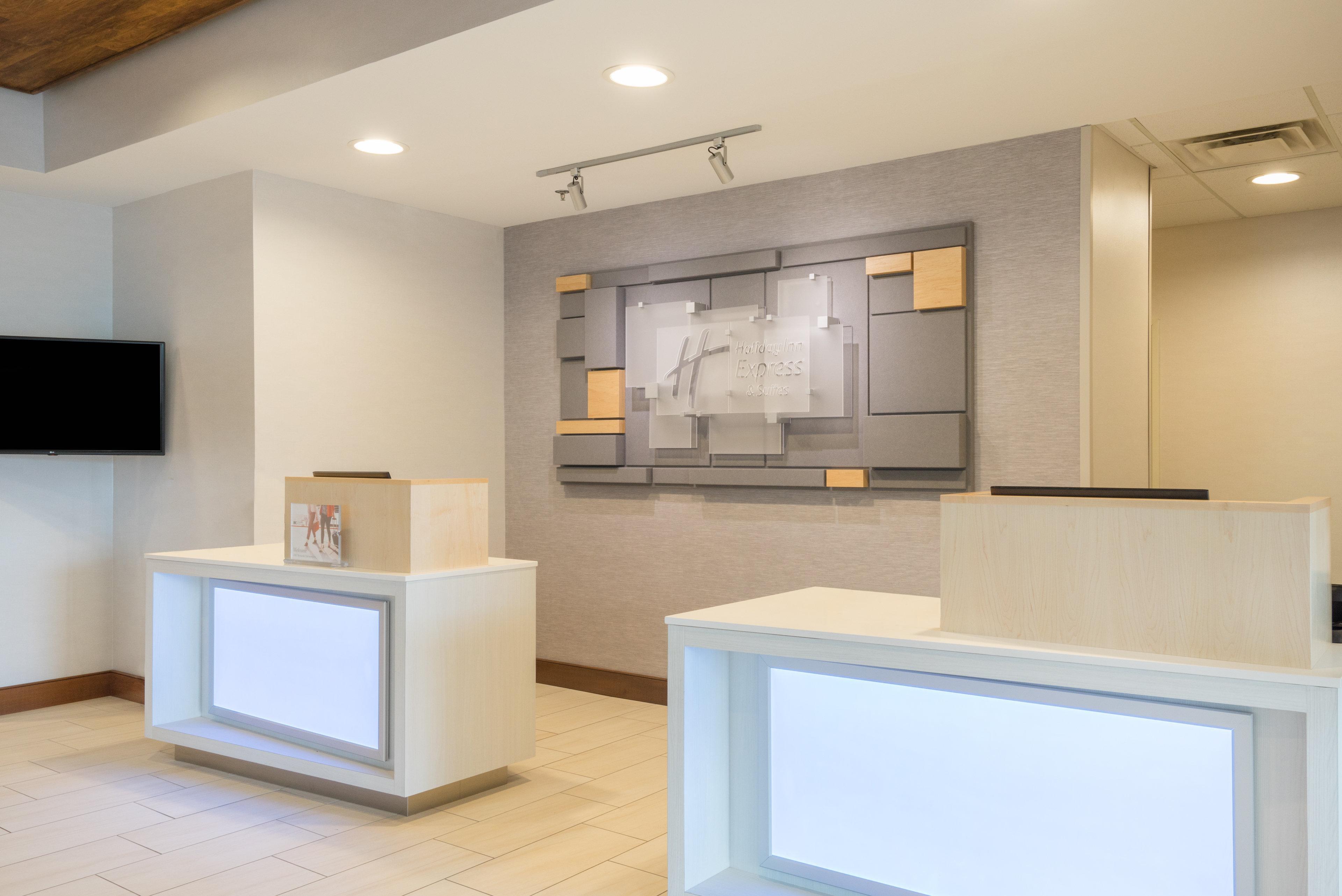 Holiday Inn Express Hotel & Suites Frankfort By Ihg Экстерьер фото