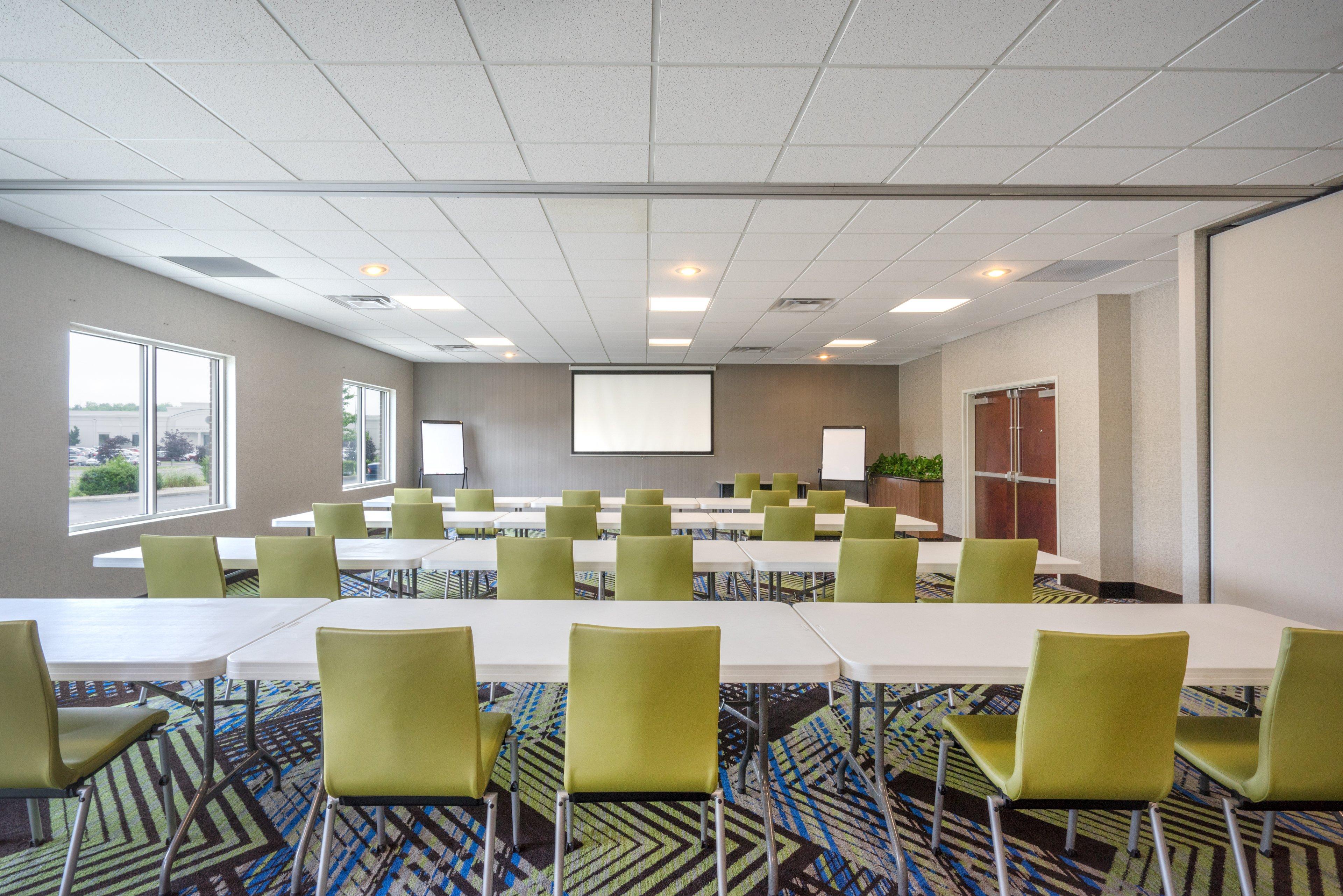 Holiday Inn Express Hotel & Suites Frankfort By Ihg Экстерьер фото