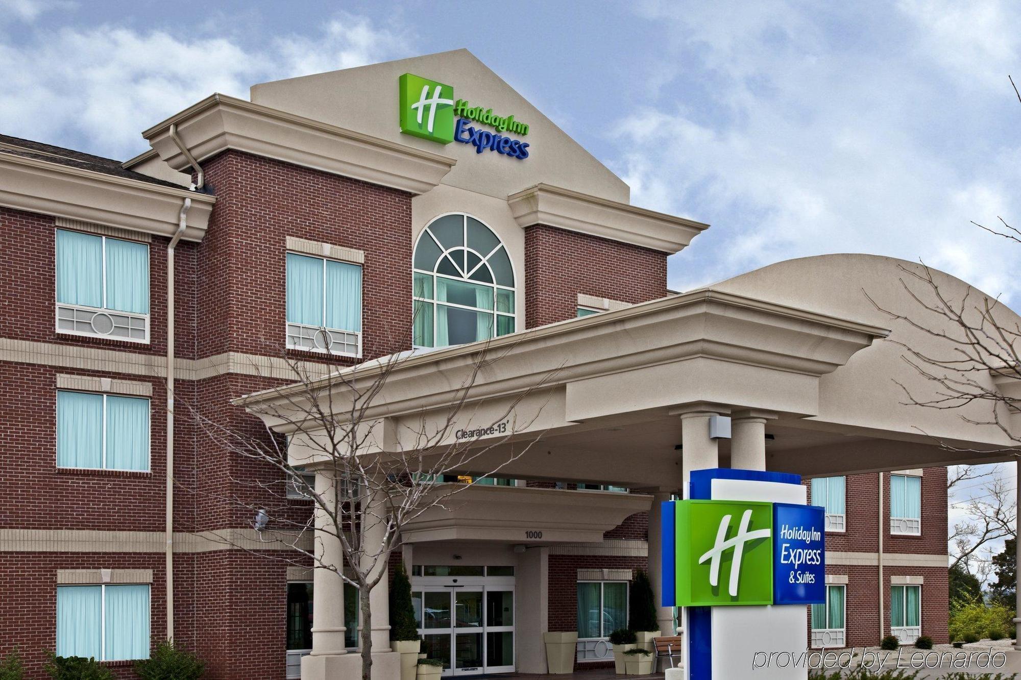 Holiday Inn Express Hotel & Suites Frankfort By Ihg Экстерьер фото